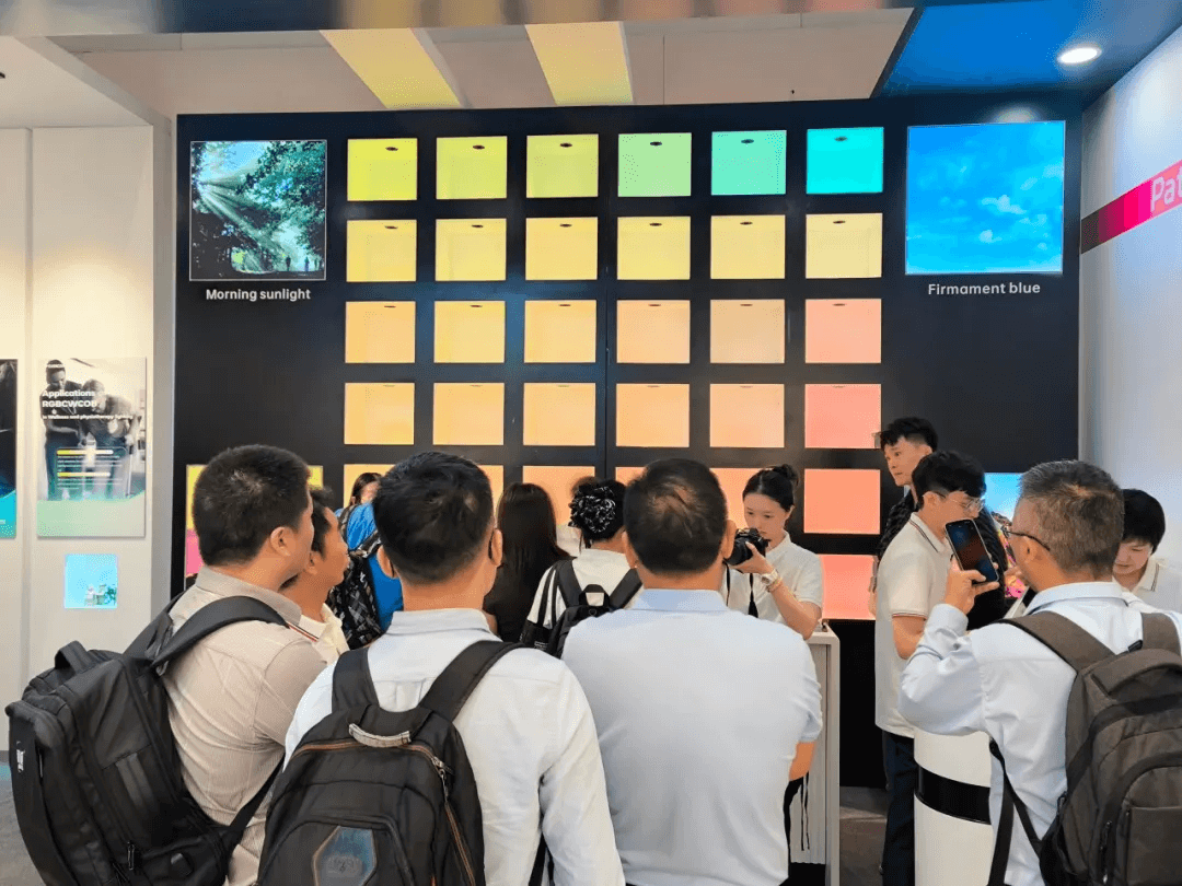 Gathering in HongKong International Lighting Fair (Autumn Edition) look back
